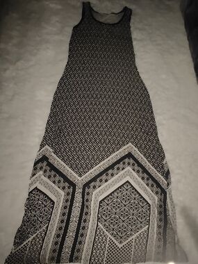 Black and White Geometric Maxi Dress